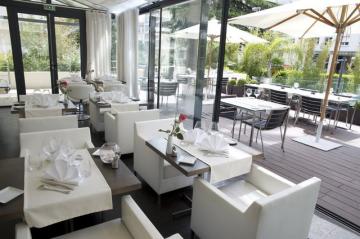 France Provence-Alpes-Côtes d'Azur Hotel Restaurant Canberra **** Cannes
